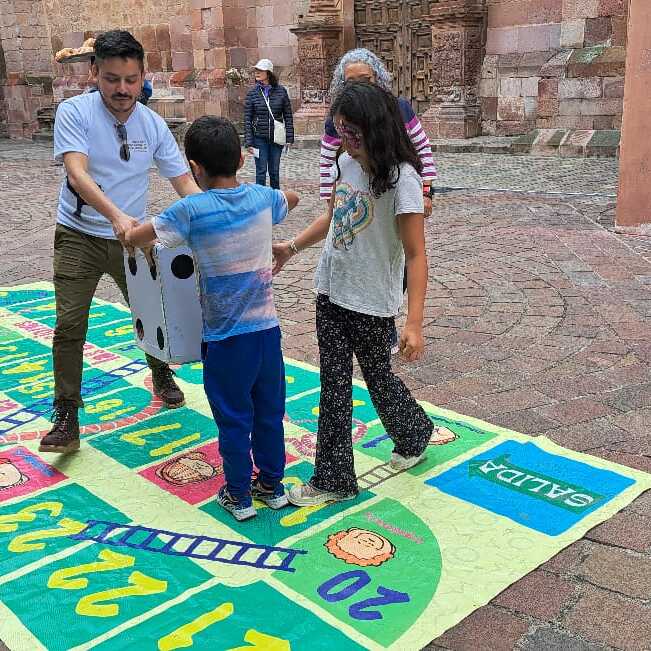 Serpientes y Escaleras